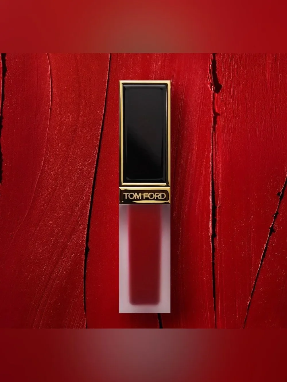 TOM FORD Liquid Lipstick Luxe Matte Color: Carnal Red
